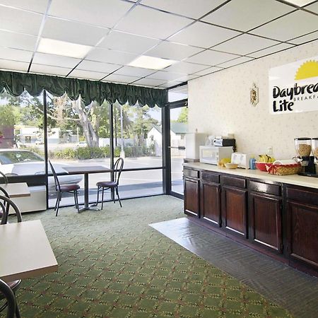 Days Inn Cheraw Restoran gambar