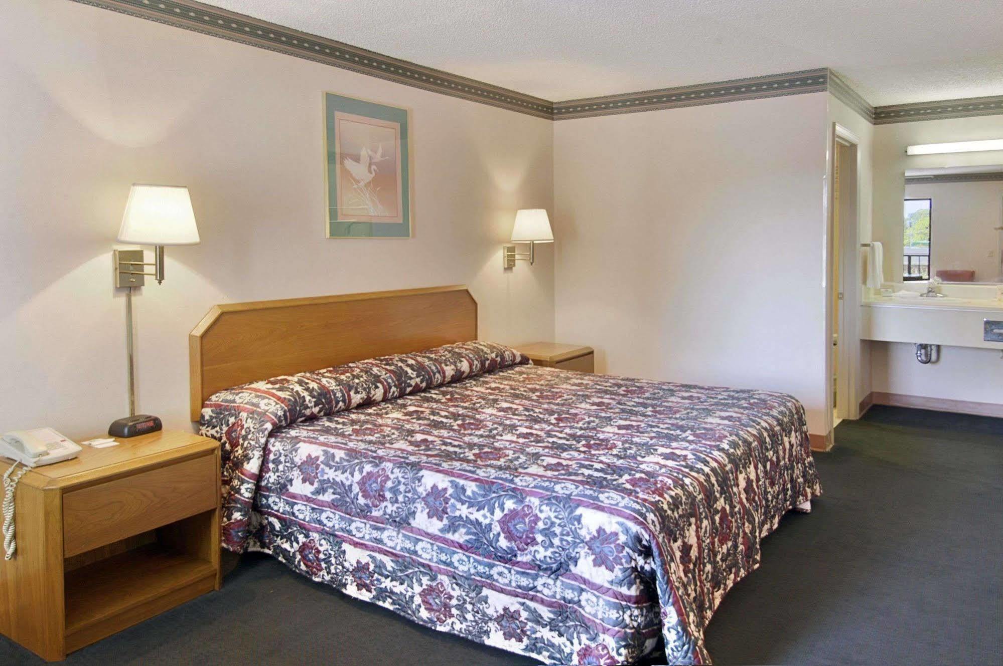 Days Inn Cheraw Bilik gambar