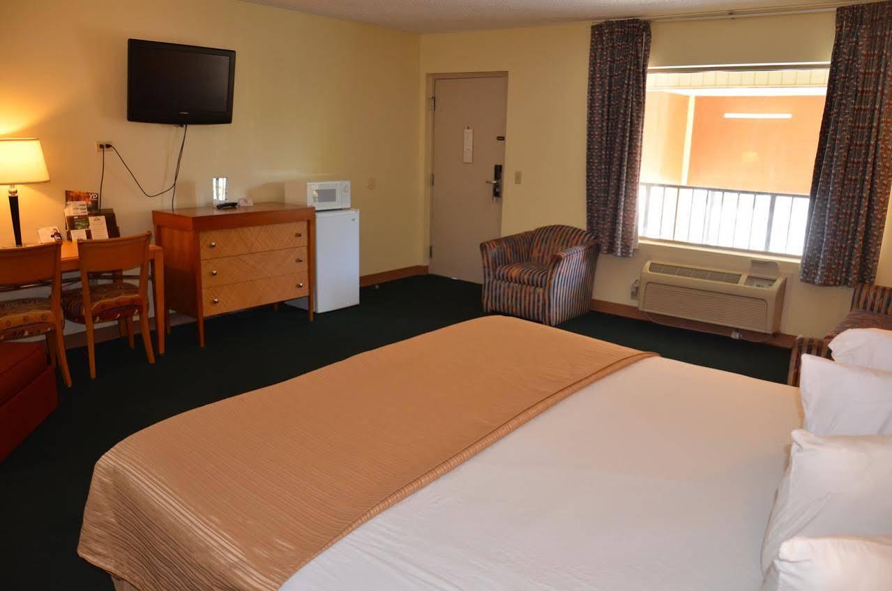 Days Inn Cheraw Luaran gambar