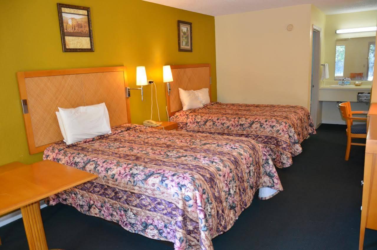 Days Inn Cheraw Luaran gambar