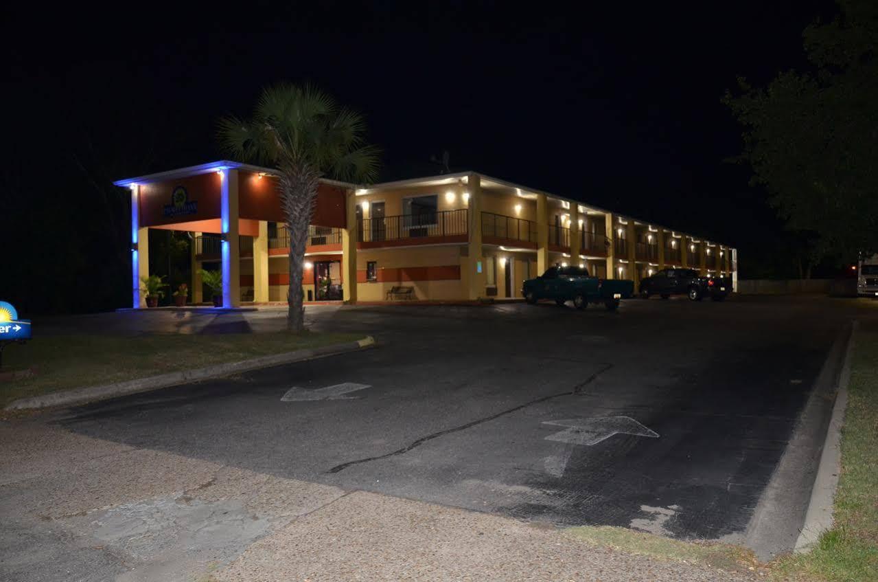 Days Inn Cheraw Luaran gambar